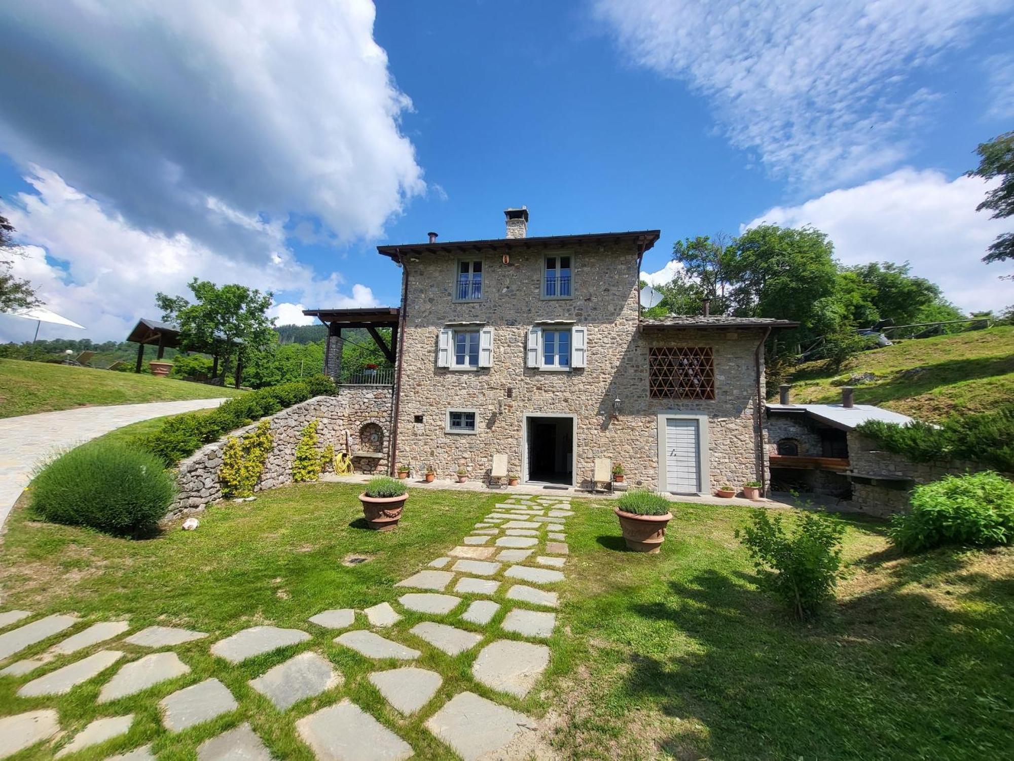 Il Pradicciolo Agriturismo Castelnuovo di Garfagnana Exterior photo